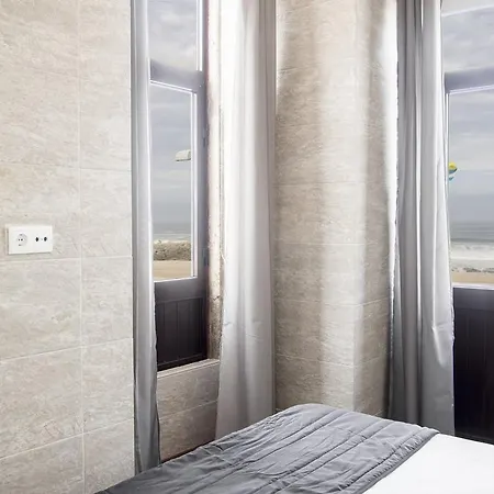 Com 2 Quartos E Vista Oceano * 오바