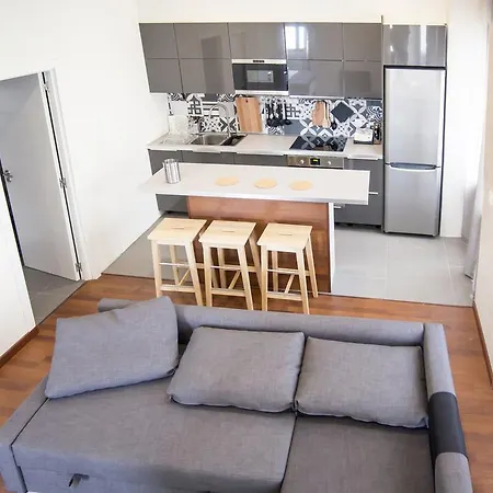 Com 2 Quartos E Vista Oceano Apartamento *